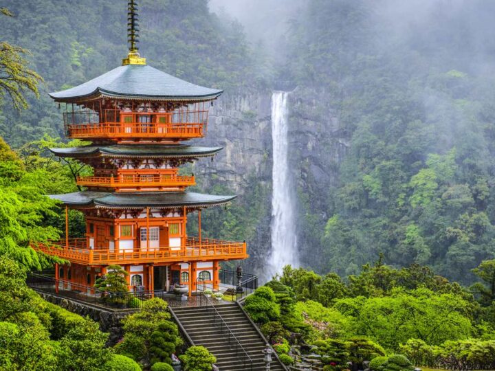 Travel Guide For Travellers In Japan