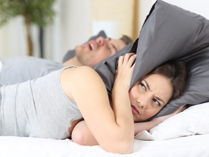 Guide to Finding the Best Anti-Snoring Device So You Can Get Some Rest