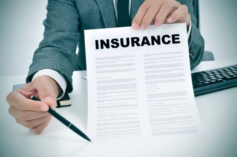 Why It Helps to Buy Medical Indemnity Insurance