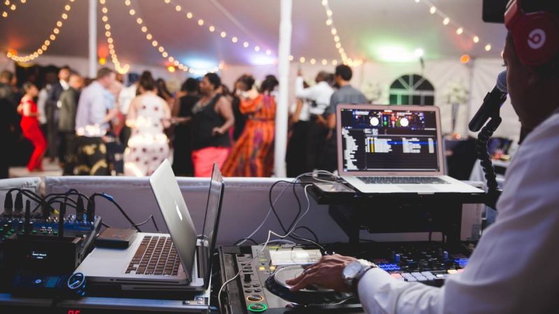 What should you look for when booking a wedding DJ?